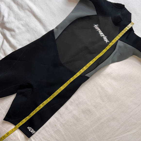 Hyperflex Access Gray/Black 2mm Shorty Wetsuit- M - Picture 6 of 16